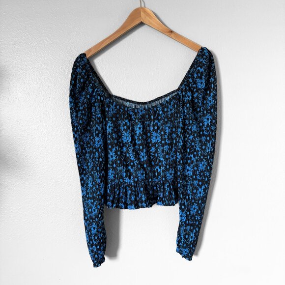 Zara Cropped Peasant Blouse in Blue Black Floral Print Womens Medium Boho Y2K - Picture 13 of 14